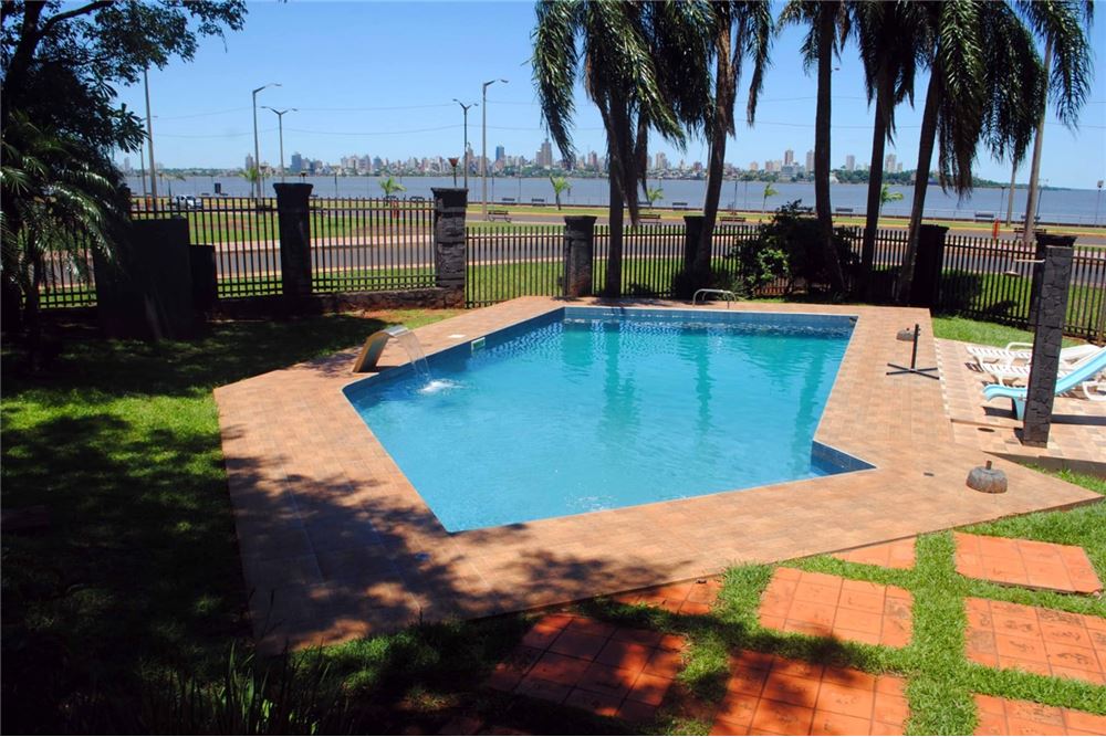 Residencia-Venta-Gral. Escobar, Encarnación, Itapúa — foto 2