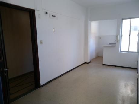 Excelente Ubicación Buceo 1 Dormitorio