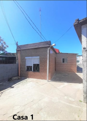 Venta Dos Casas Padrón único, Con Renta 6 % Anual, 2 Dormitorios Cada Una