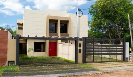 Vendo O Alquilo Duplex De 3 Dormitorios Zona Pinedo A 3 Cuadras De Mcal Lopez