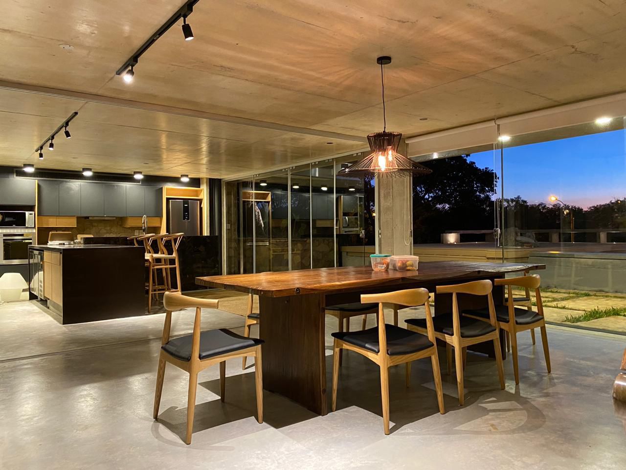 EN VENTA! HERMOSA RESIDENCIA EN SAN BERNARDINO - CONDOMINIO PUNTA BELLA — foto 2
