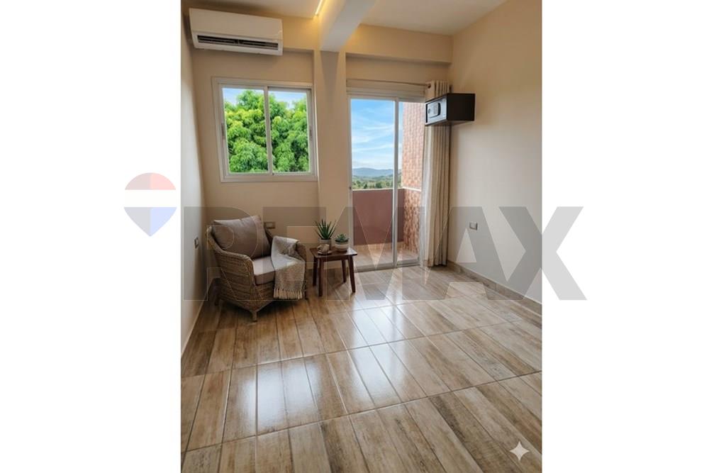 Alquilo Departamento con Balcón EN CAPIATA — foto 2