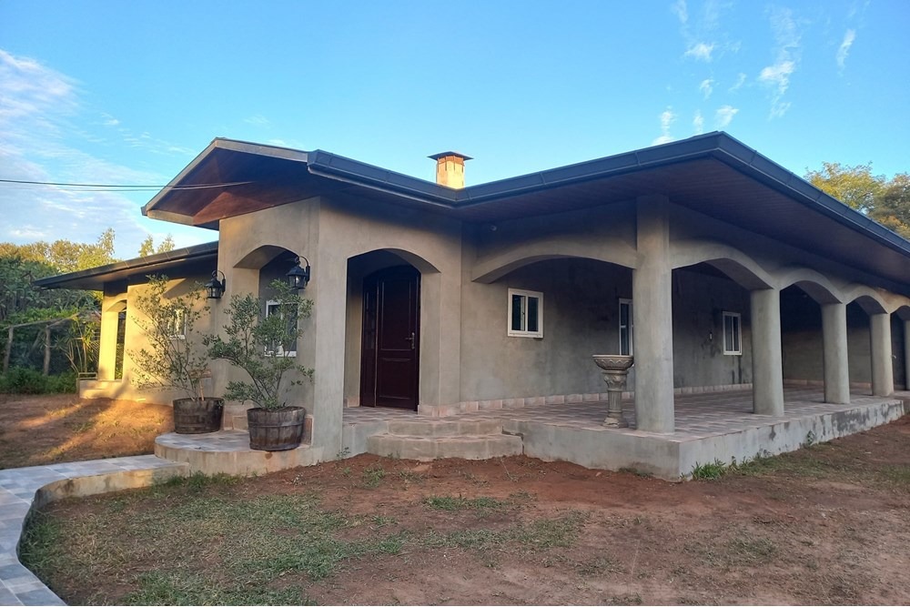 Vendo casa KLEEFELD, LOMA PLATA, BOQUERÓN — foto 2