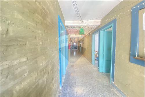 VENTA DE PROPIEDAD DE 12 HABITACIONES EN LOMA PYTÁ — foto 3