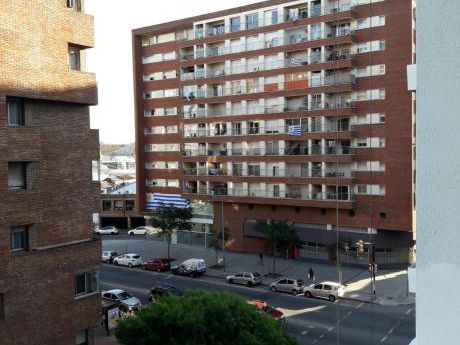 Apartamento 2 Dormitorios En Aguada