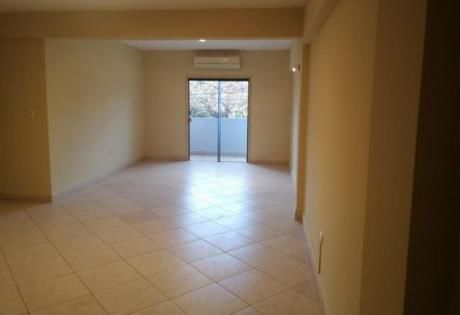 Hermoso Departamento En Barrio Bernardino Caballero