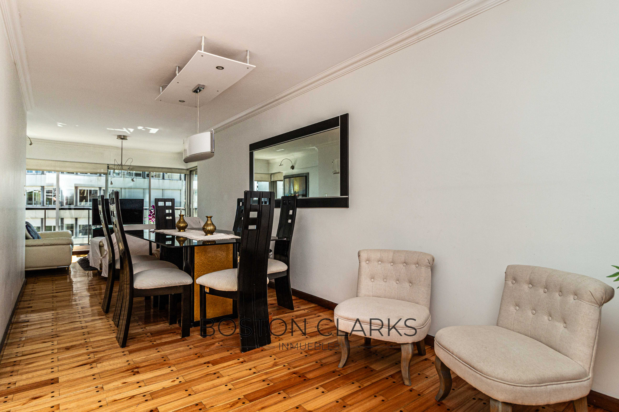 APARTAMENTO DE TRES DORMITORIOS EN ALQUILER EN PUNTA CARRETAS