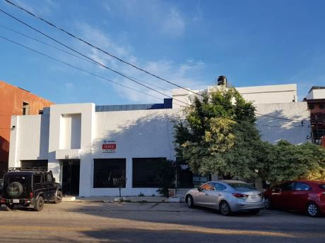 Edificio Para Instituciones En Venta