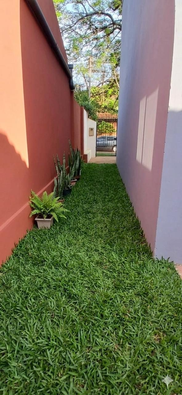 VENDO DÚPLEX EN LUQUE – A 5 MINUTOS DEL AEROPUERTO — foto 3