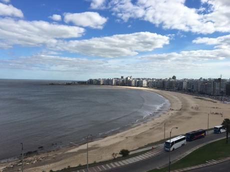 Apartamento 4 Dorm, Rambla
