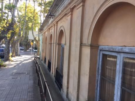 Venta De Casa Antigua En Colonia.