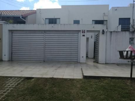 Independiente Casa En Venta En Av. Banzer 5to Anillo, Zona Norte