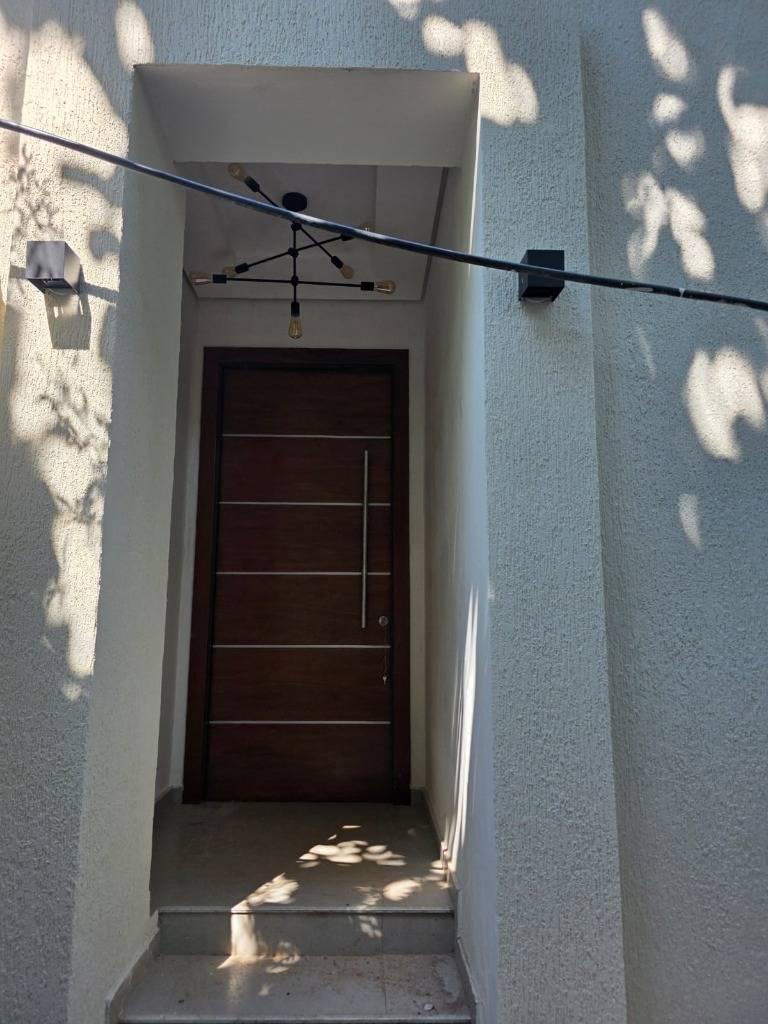 ALQUILO CASA EN EL BARRIO MBURICAO — foto 3