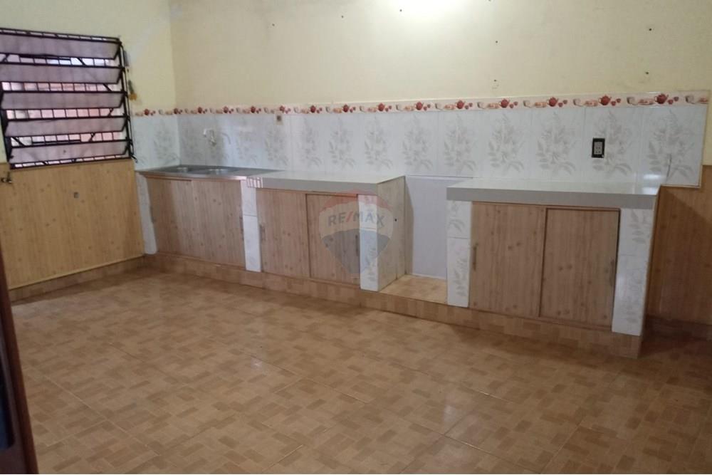 Alquilo casa en Ñemby barrio Cañadita — foto 3