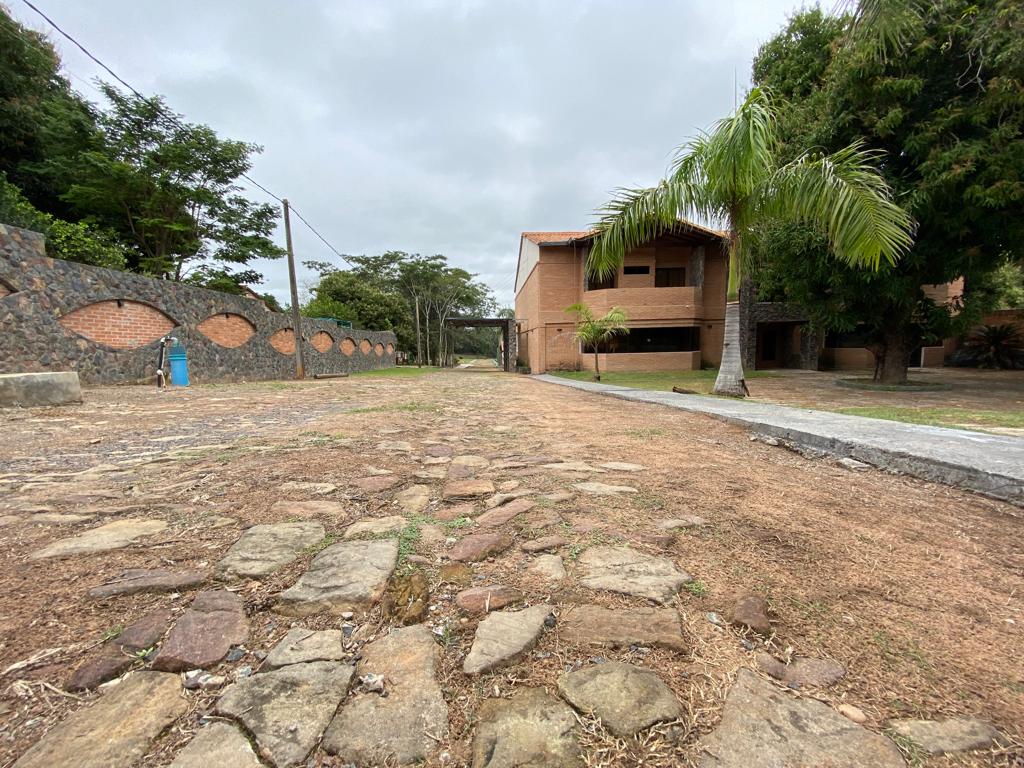 Terreno de 1000 m2 en San Bernardino. En condominio — foto 2