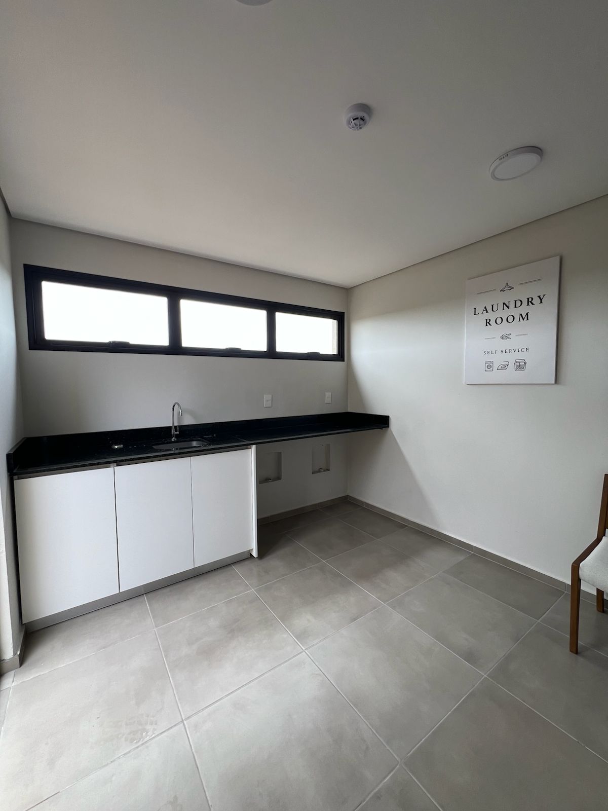 VENTA DE DPTO MONOAMBIENTE TERMINADO – JARDINIA, LUQUE — foto 2