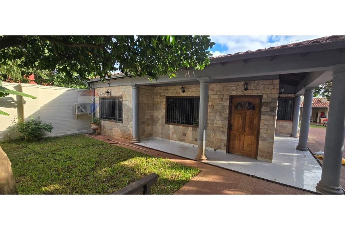 CASA EN ALQUILER - LAMBARÉ — foto 2