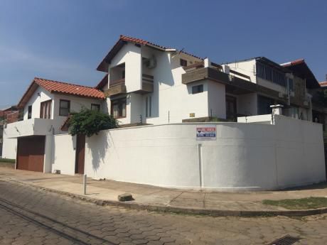 Casa En Venta 2do Anillo Calle Charcas