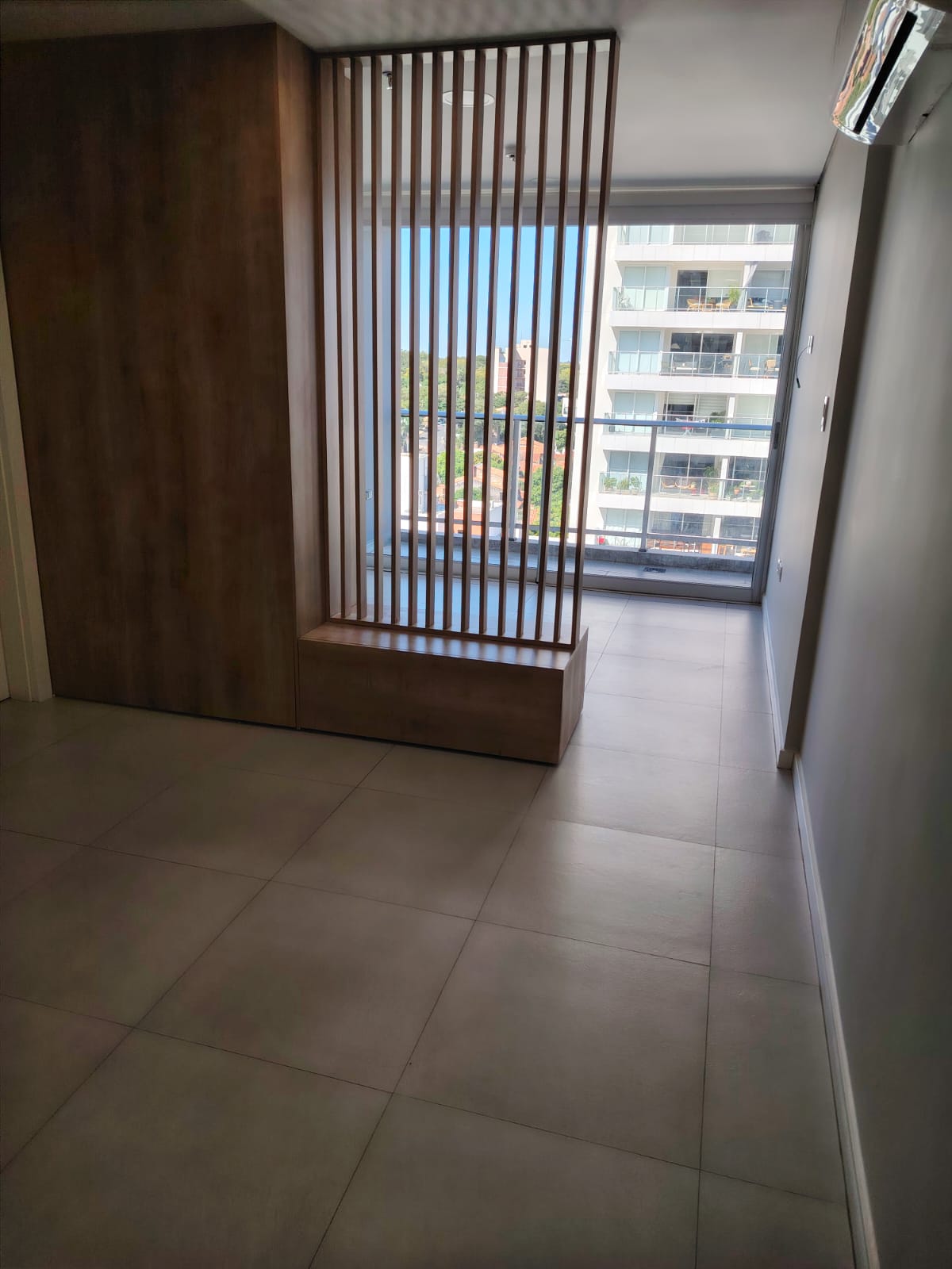 ALQUILER DE MONOAMBIENTE ZONA MOLAS LOPEZ — foto 2