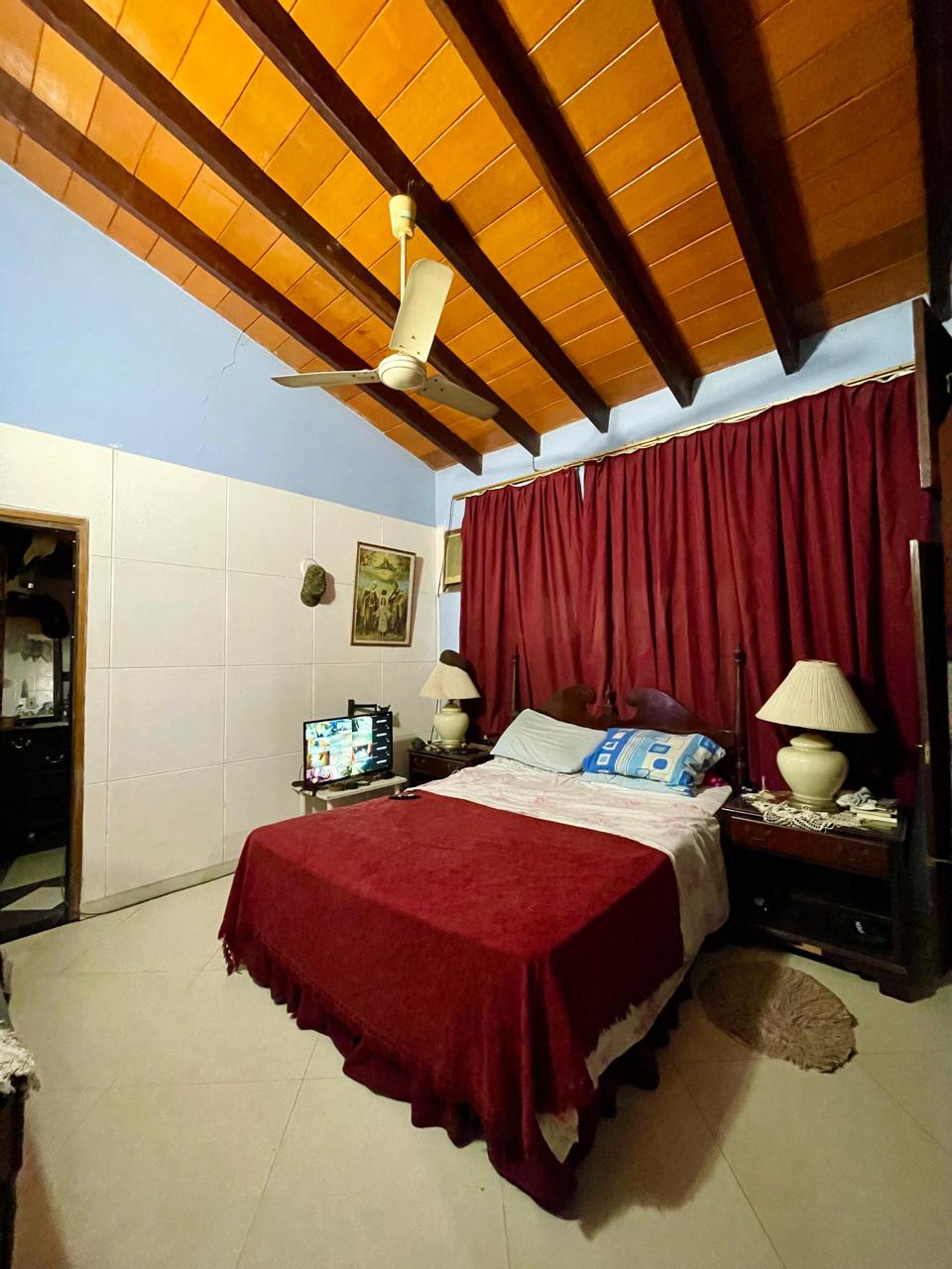 EN VENTA HERMOSA CASA DE 3 DORMITORIOS EN MARIANO ROQUE ALONSO — foto 2