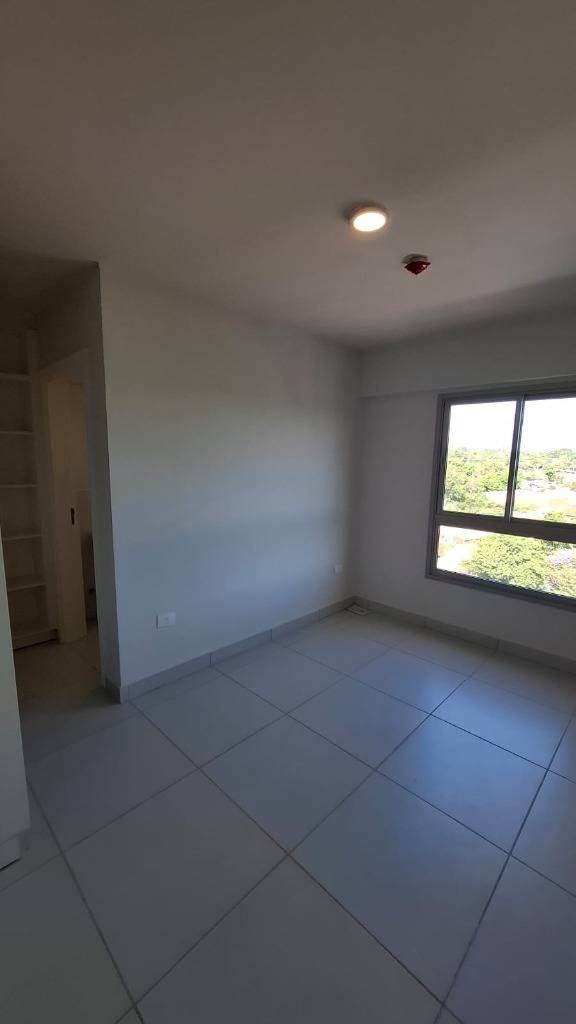 SE VENDE DEPARTAMENTO 2 DORMITORIOS CON COCHERA — foto 2