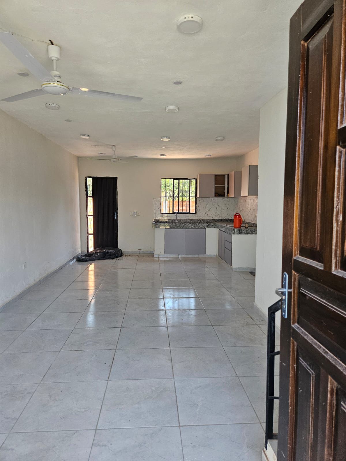 ALQUILO DUPLEX A ESTRENAR EN MORA CUE LUQUE — foto 2