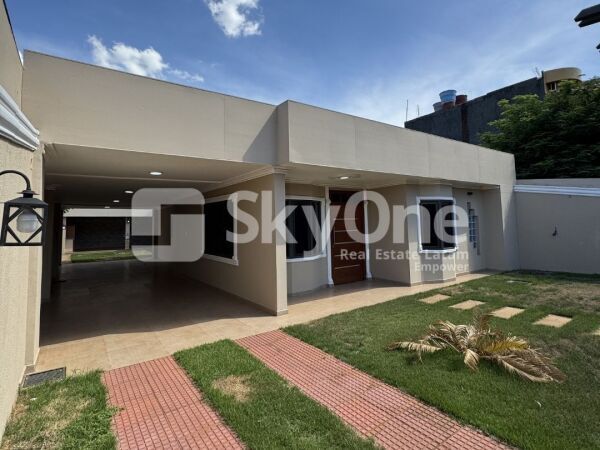 EN VENTA HERMOSA RESIDENCIA EN EL BARRIO SAN LUCAS — foto 2