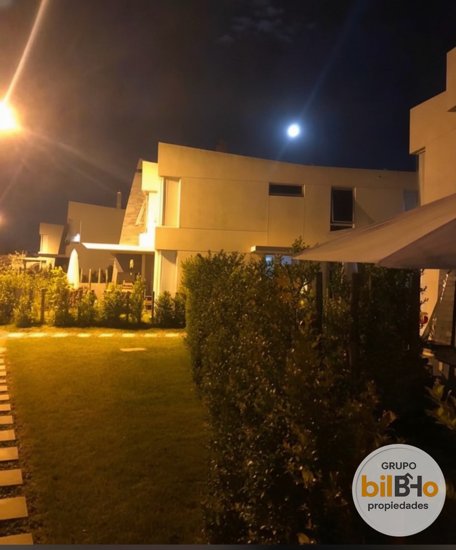 Casa en alquiler c/ cochera en Barra de Carrasco 3 d y 3 b Complejo Greens · Foto 6