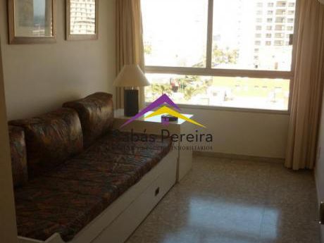 Apartamentos En Península