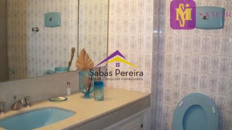 Apartamentos En Playa Mansa