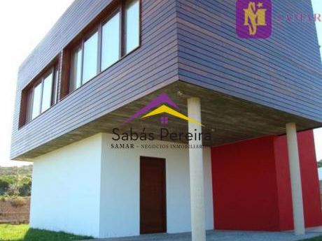 Casas En Punta Ballena