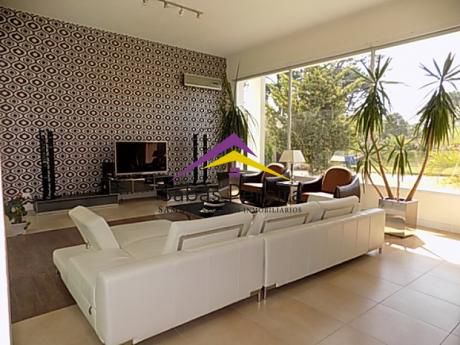 Casa En Punta Del Este, Playa Mansa