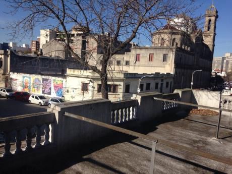 Casa Esquina Padrón único A Reciclar, Atención Inversores!!!