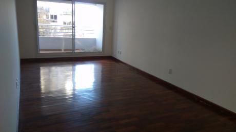 Apartamento 3 Dormitorios, 2 Baños, Garaje, Pocitos