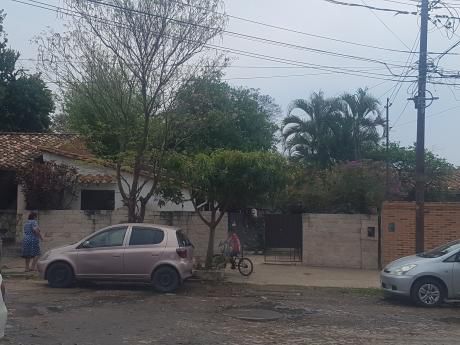 Vendo Casa A Reciclar En Barrio Jara Z. Zamphiropolos
