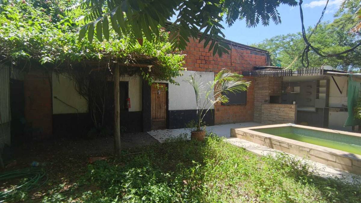 Casa en alquiler con piscina en la ciudad de Limpio — foto 2