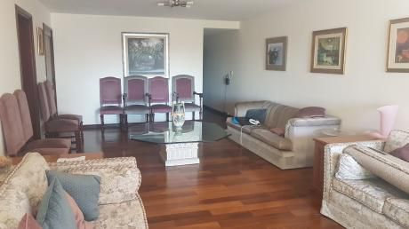 Apartamento En Venta 5 Dormitorios