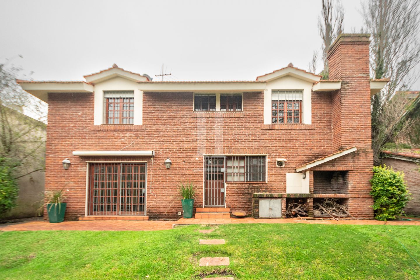 Casa de 4 dormitorios en venta en Carrasco