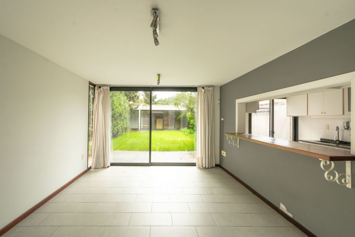 Venta y alquiler de PH de 3 dorms. en Jardines de Carrasco · Foto 4