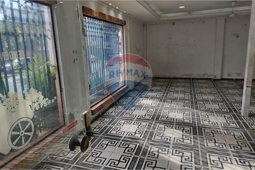 ALQUILER DE LOCAL COMERCIAL, ASUNCION NAZARETH — foto 2