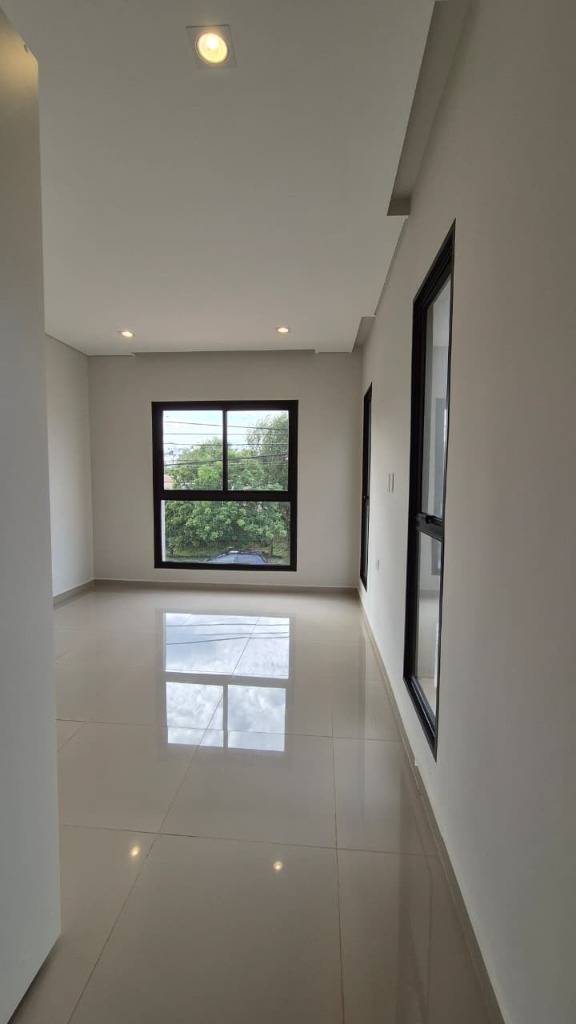 VENDO DUPLEX EN CAMBYRETÁ - 3 dormitorios — foto 3