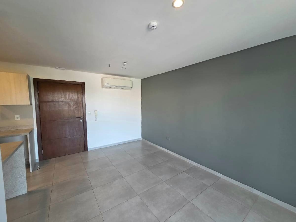 EN ALQUILER - DEPARTAMENTO DE 2 DORM EN EL EDIFICIO URBAN CARMELITAS — foto 2