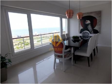 Apartamentos En Playa Mansa