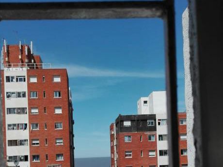 Ciudad Vieja:u$s 85.000 Apartamento Vendo O Permuto