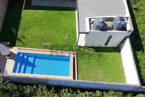 En Venta️ Residencia De 3 Habitaciones En Puerta Del Lago, San Bernardino. — foto 3