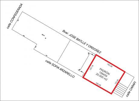 Excelente Predio 20.000 M2 De Terreno Con 6.000 M2 Techados