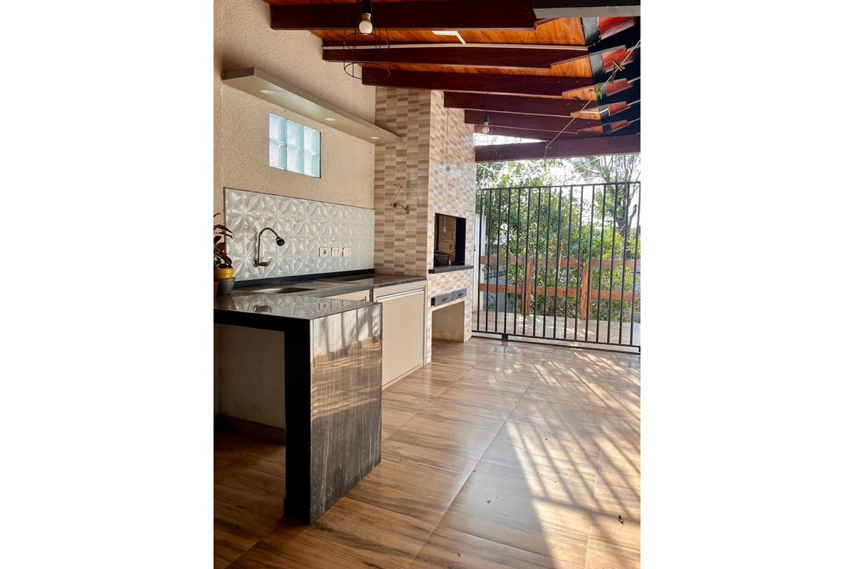 ALQUILO CASA EN ALTO PARANA — foto 2