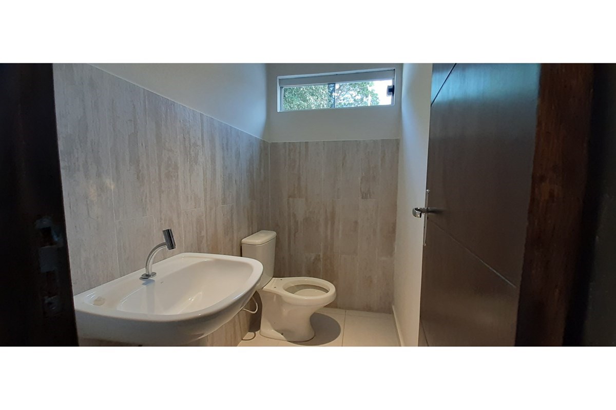 Alquiler de duplex de 3 dormitorios en Mbachio, Lambaré — foto 3