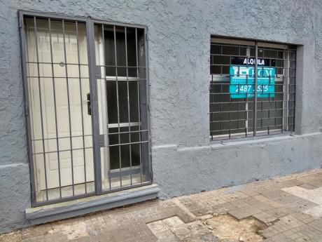 Casa-local Comercial Esquina Sobre Avenida