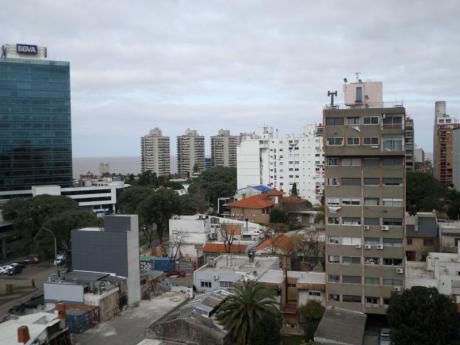 No Se Lo Pierda! Al Frente! Piso 8 Con Vista Despejada!